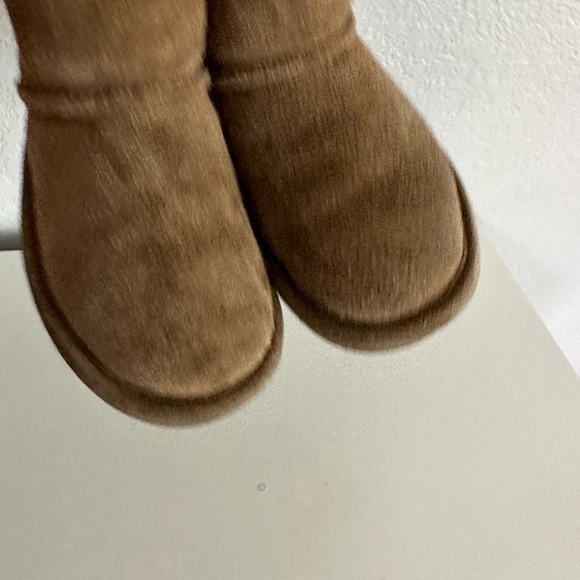 BearPaw Kids' Elle Zip Short Water Resistant Winter Fur Boot Toddler Uggs-Like - Picture 5 of 7